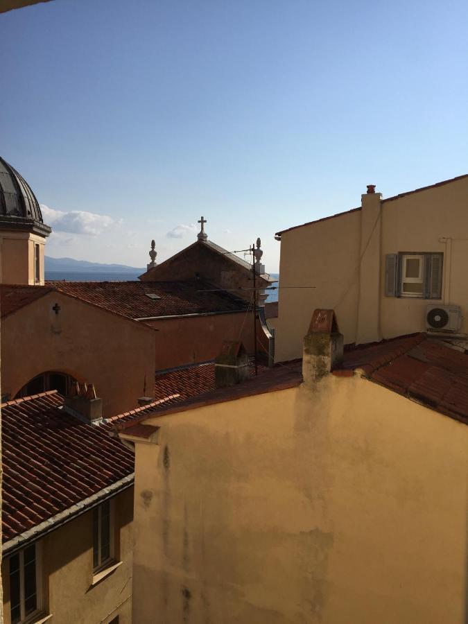 Appartamento Chez Andrea, Centre Historique Ajaccio Ajaccio  Esterno foto